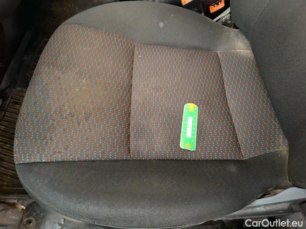  Peugeot  Boxer PEUGEOT  / 2014 / 4P / Fourgon tôlé BlueHDi 140 S&S ASPHALT 330 L2H2 #26