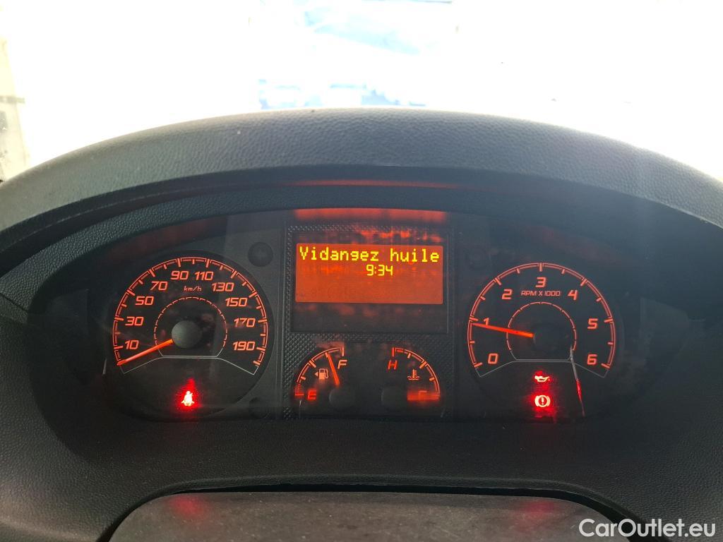  Peugeot  Boxer PEUGEOT  VU 4p Fourgon BLUEHDI 110 PREMIUM PA 333 L1H2 #18