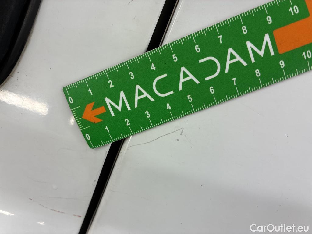  Fiat  Ducato FIAT  VU 4p Fourgon 30 M H2 20 Multijet 115 Pack Pro Nav #49