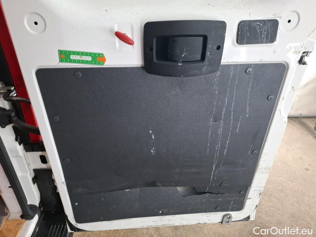  Peugeot  Boxer PEUGEOT  VU 4p Fourgon BLUEHDI 110 PREMIUM PA 333 L1H2 #11