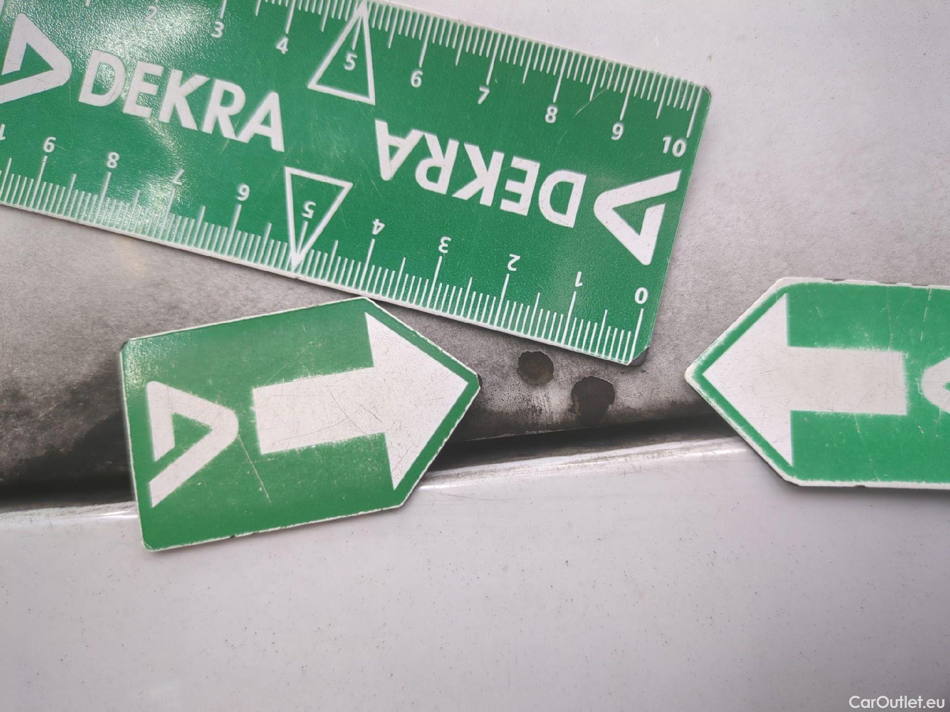  Peugeot  Partner PEUGEOT  VU 4p Fourgonnette 1.6 BlueHDi 100 CONFORT 121 L2 #87