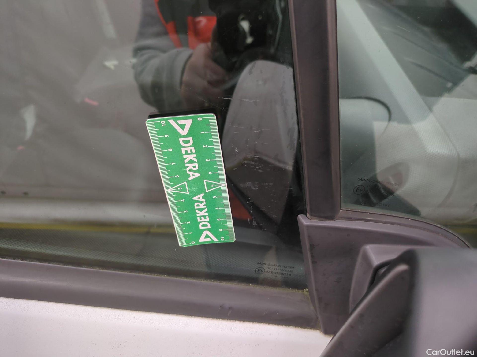  Peugeot  Partner PEUGEOT  VU 4p Fourgonnette 1.6 BlueHDi 100 CONFORT 121 L2 #83