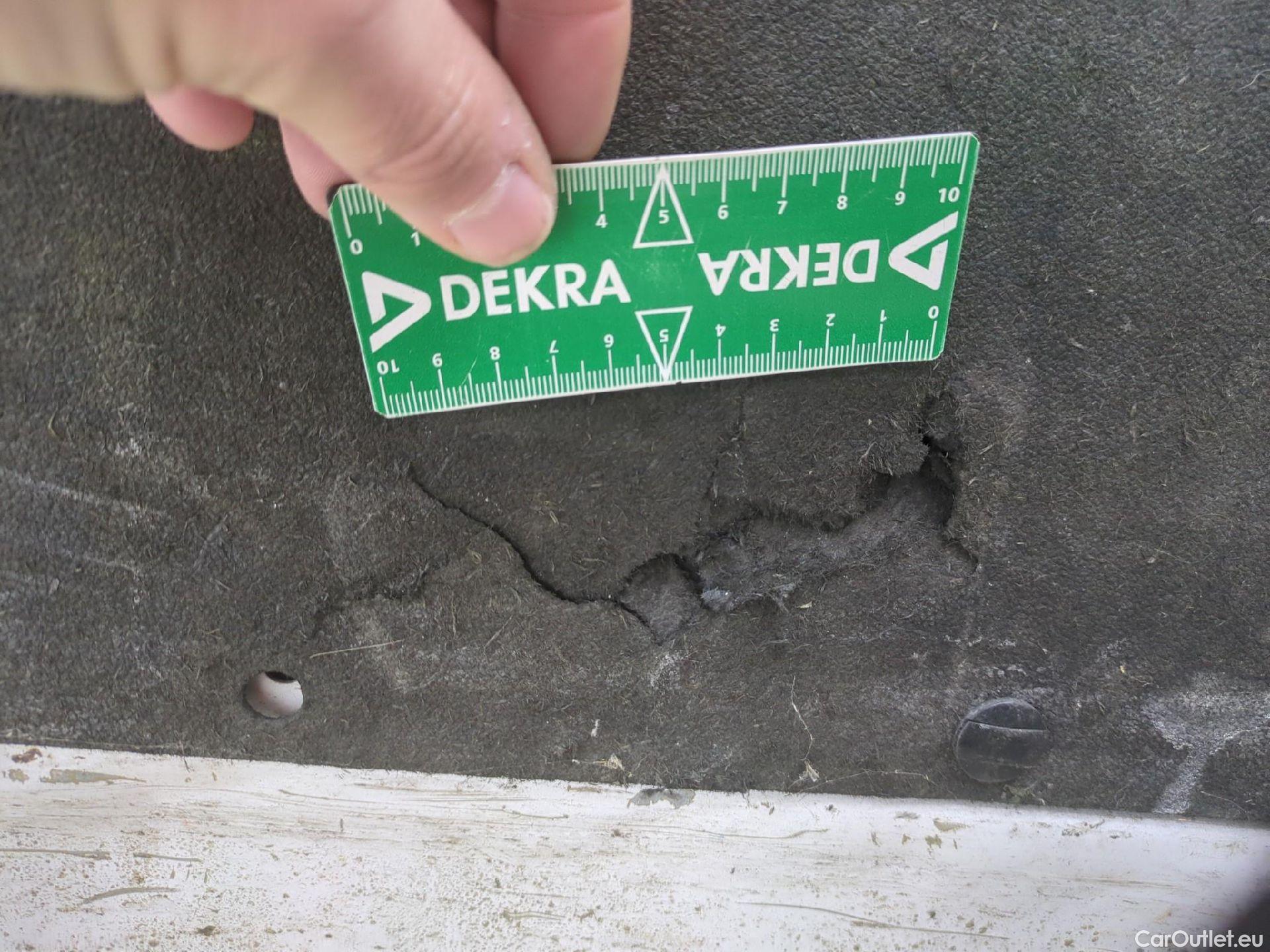  Peugeot  Partner PEUGEOT  VU 4p Fourgonnette 1.6 BlueHDi 100 CONFORT 121 L2 #15