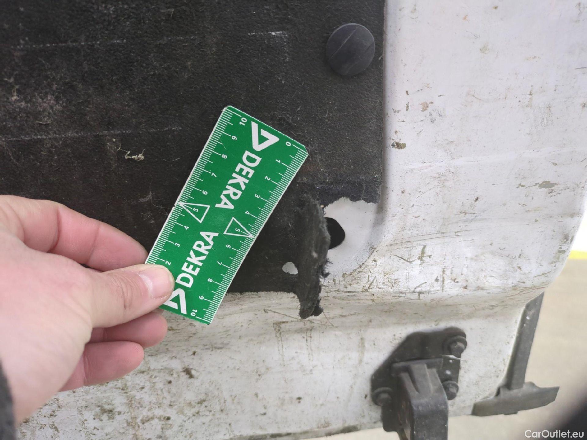  Peugeot  Partner PEUGEOT  VU 4p Fourgonnette 1.6 BlueHDi 100 CONFORT 121 L2 #18