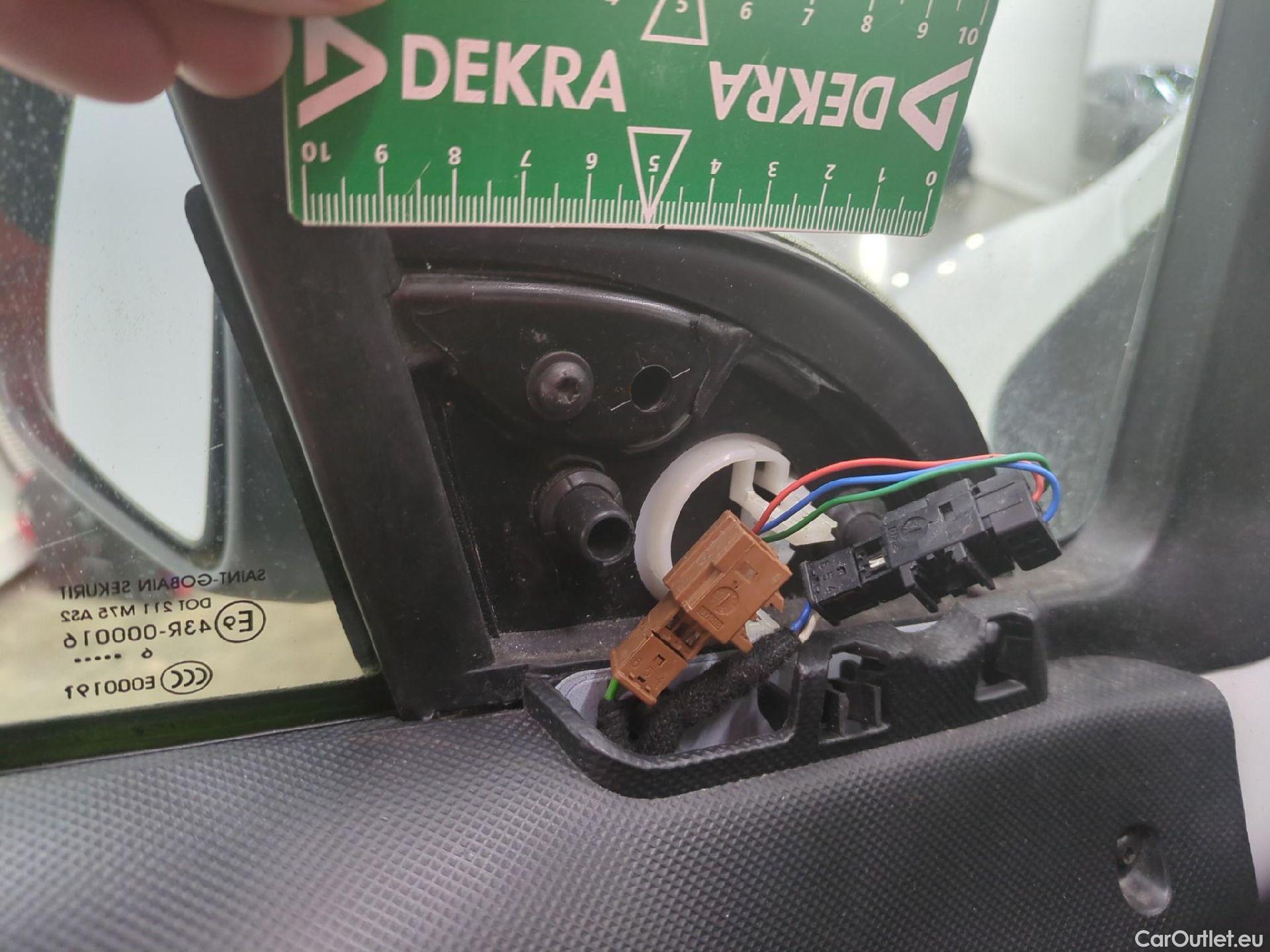  Peugeot  Partner PEUGEOT  VU 4p Fourgonnette 1.6 BlueHDi 100 CONFORT 121 L2 #13