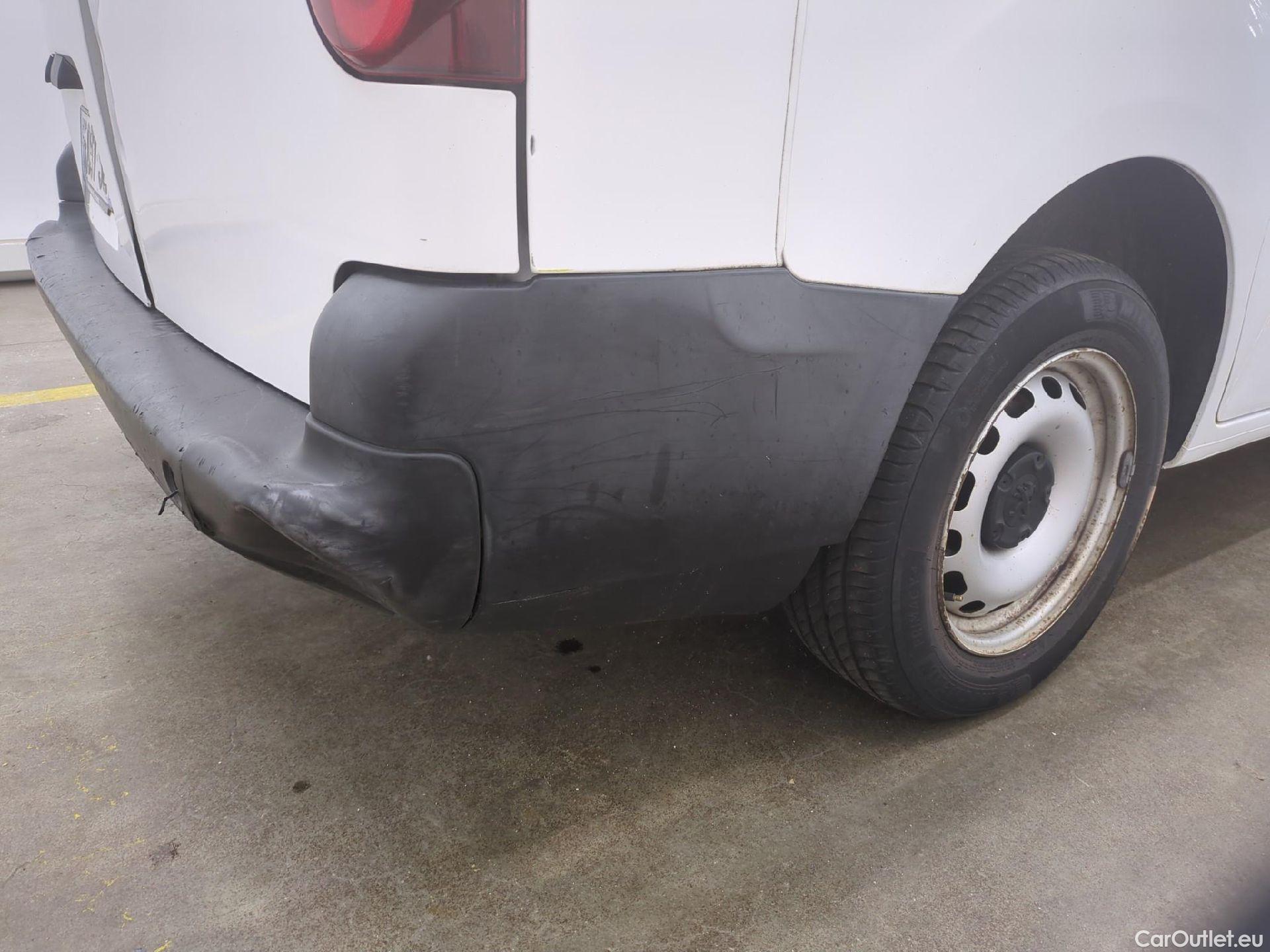  Peugeot  Partner PEUGEOT  VU 4p Fourgonnette 1.6 BlueHDi 100 CONFORT 121 L2 #75