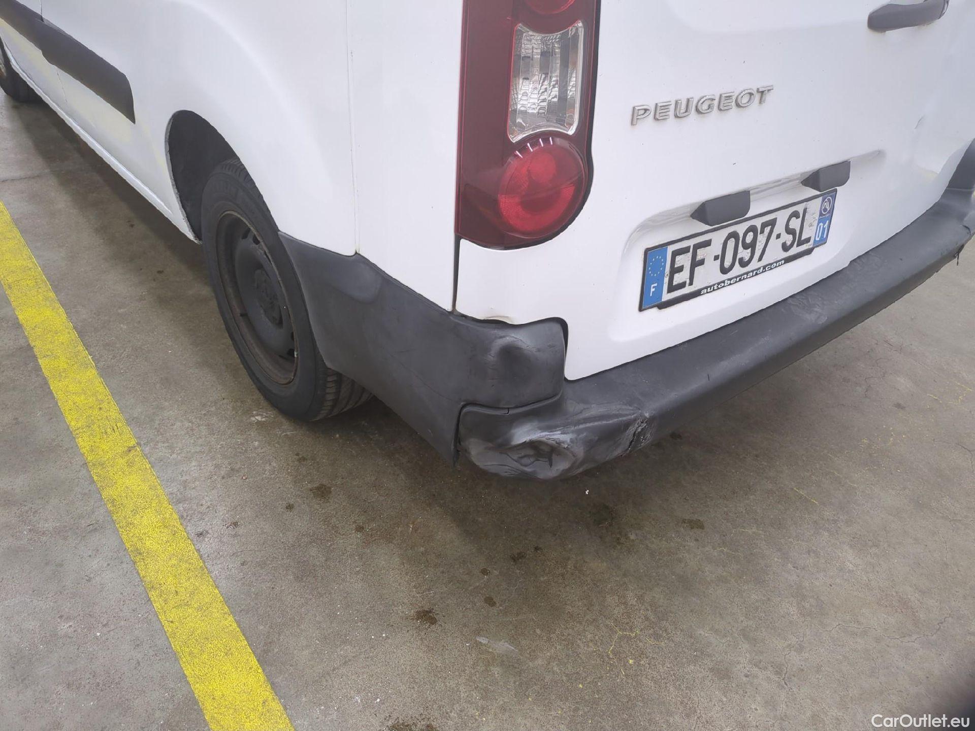  Peugeot  Partner PEUGEOT  VU 4p Fourgonnette 1.6 BlueHDi 100 CONFORT 121 L2 #71