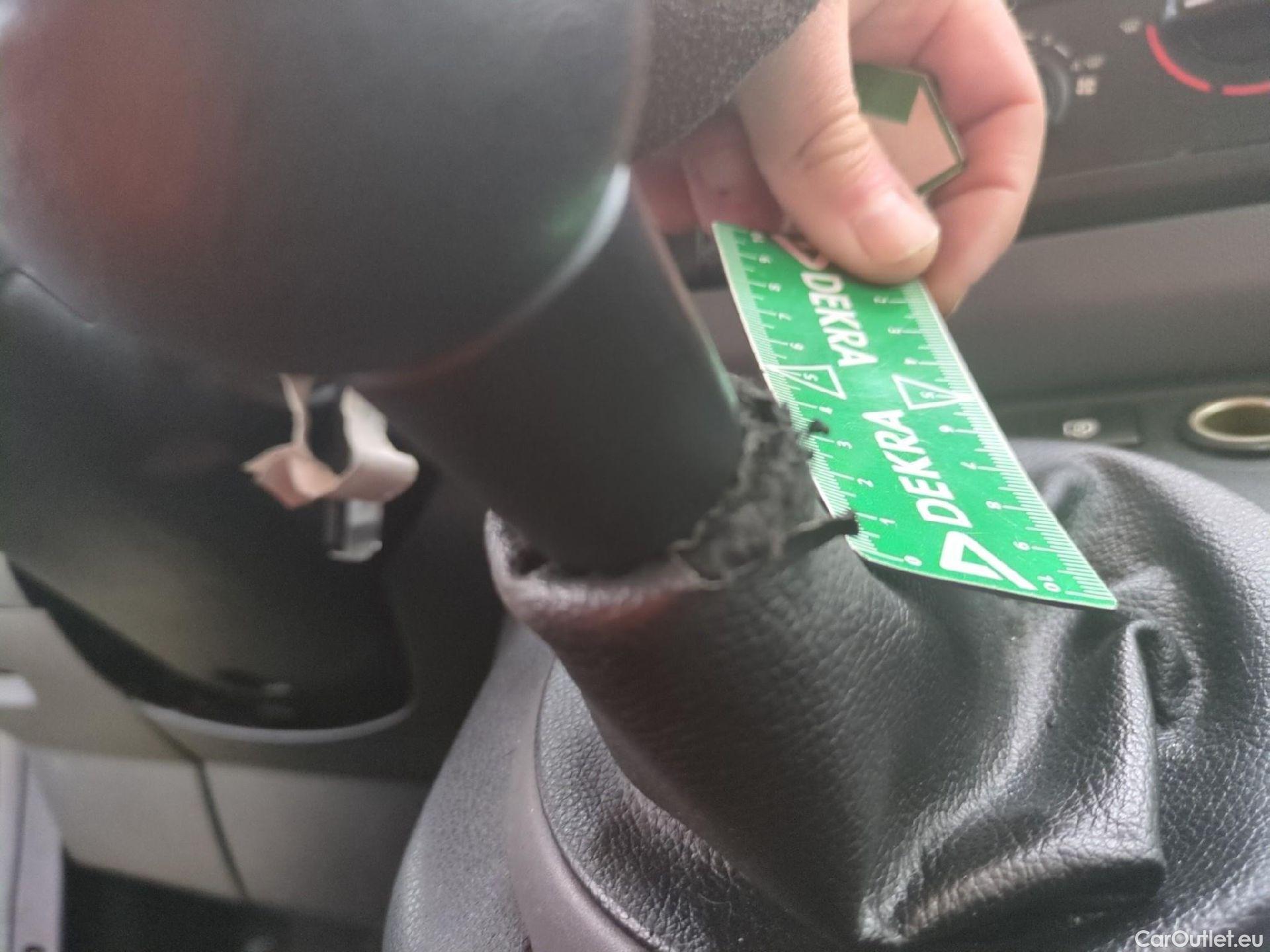  Peugeot  Partner PEUGEOT  VU 4p Fourgonnette 1.6 BlueHDi 100 CONFORT 121 L2 #7