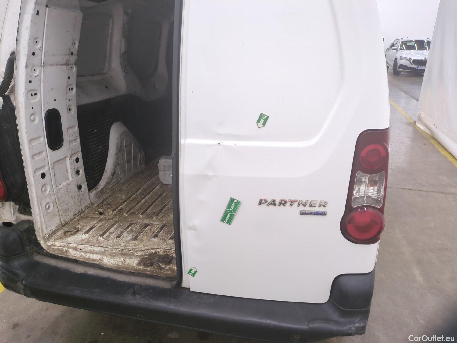  Peugeot  Partner PEUGEOT  VU 4p Fourgonnette 1.6 BlueHDi 100 CONFORT 121 L2 #65