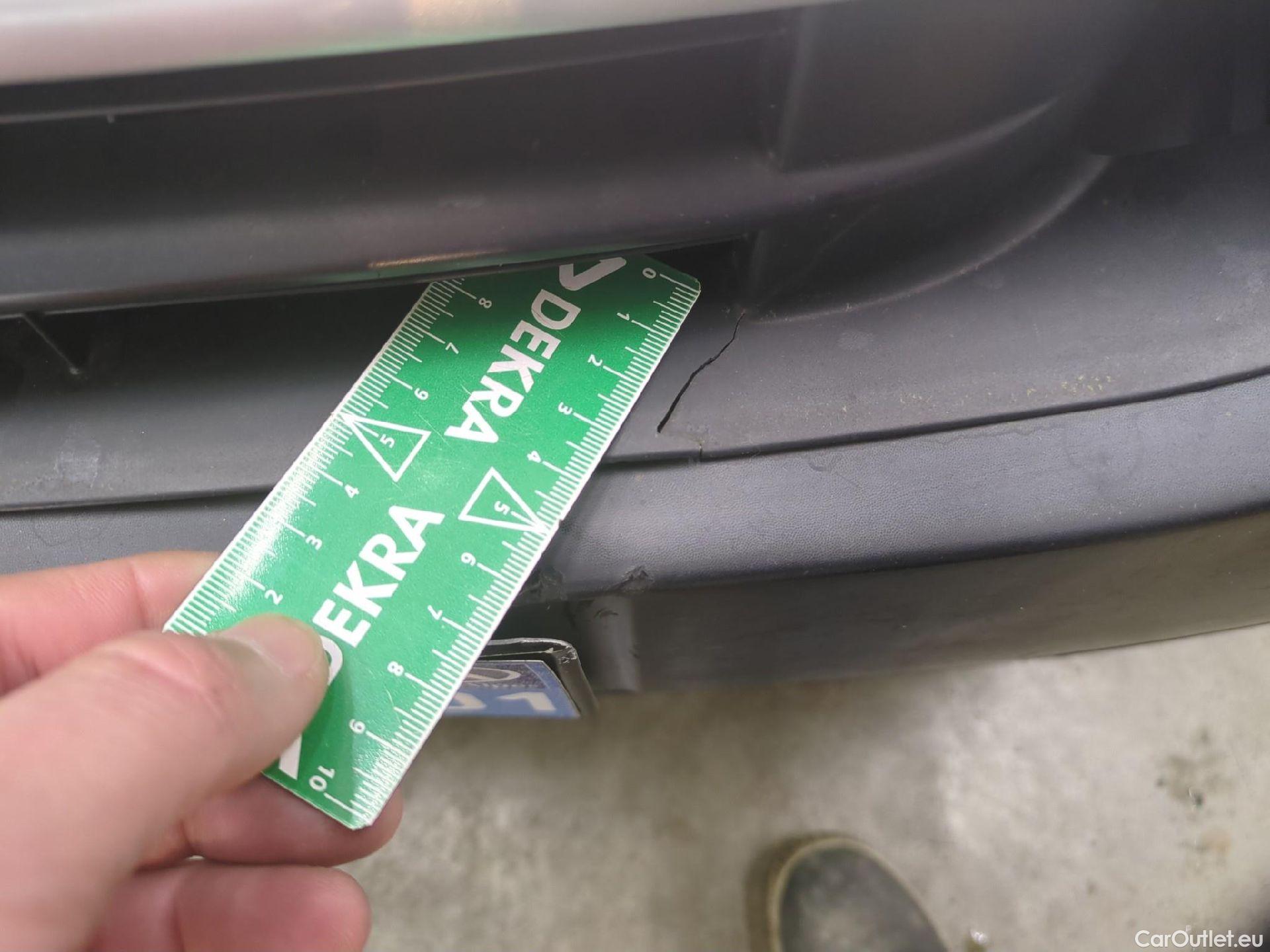  Peugeot  Partner PEUGEOT  VU 4p Fourgonnette 1.6 BlueHDi 100 CONFORT 121 L2 #36