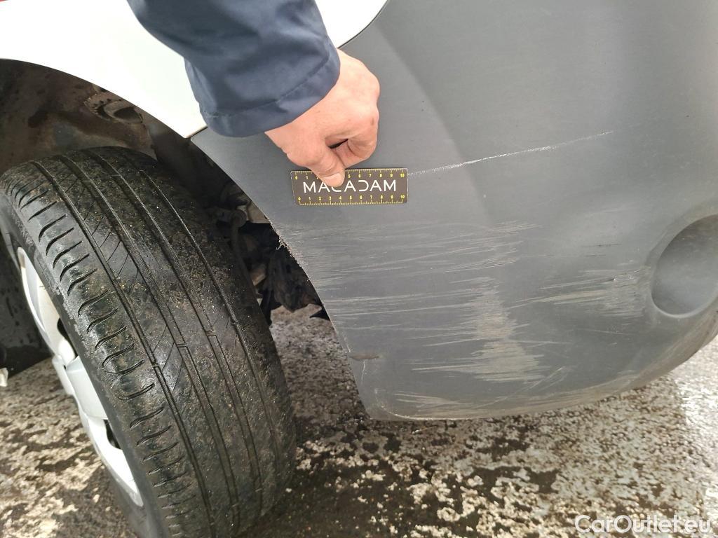  Renault  Kangoo  II Express Maxi Extra (Série Spéciale) 1.5 dCi 95CV BVM6 E6dT #17