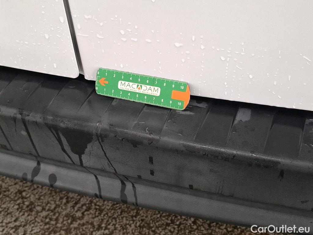  Renault  Kangoo  Express Générique (L1) 1.2 TCe 115CV BVM6 E5 #24