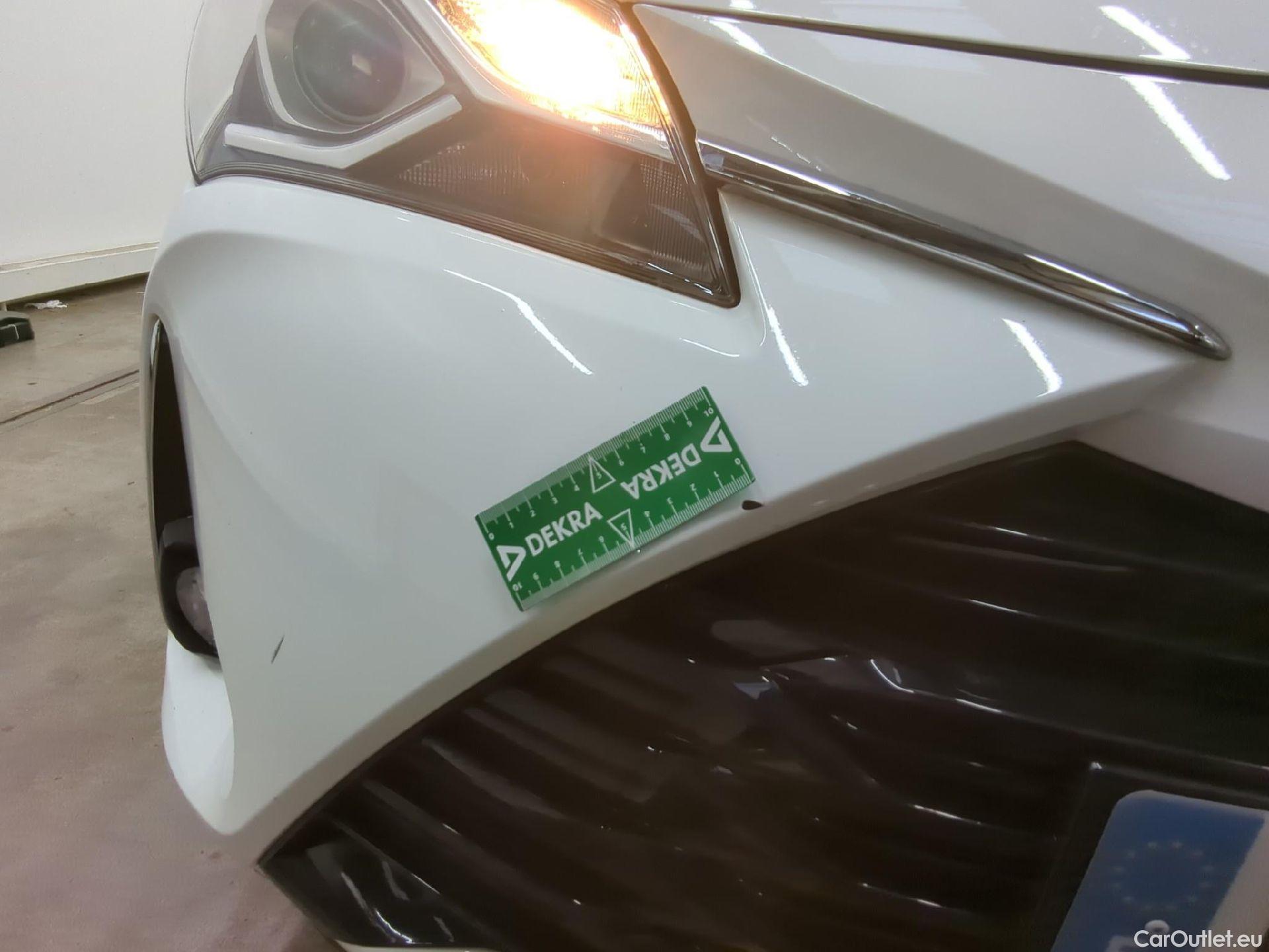  Toyota  Yaris  Hybride Affaires VU 5p Berline 1.5 VVT-I HYBRID AUTO France Business #3