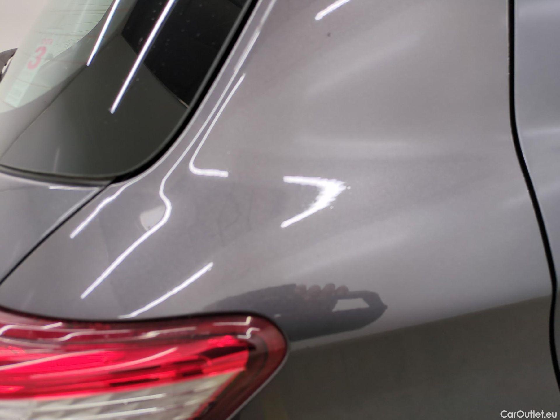  Toyota  Yaris TOYOTA  Hybride 5p Berline 1.5 VVT-I HYBRID France Business / TRANSFO VP VF
 #10