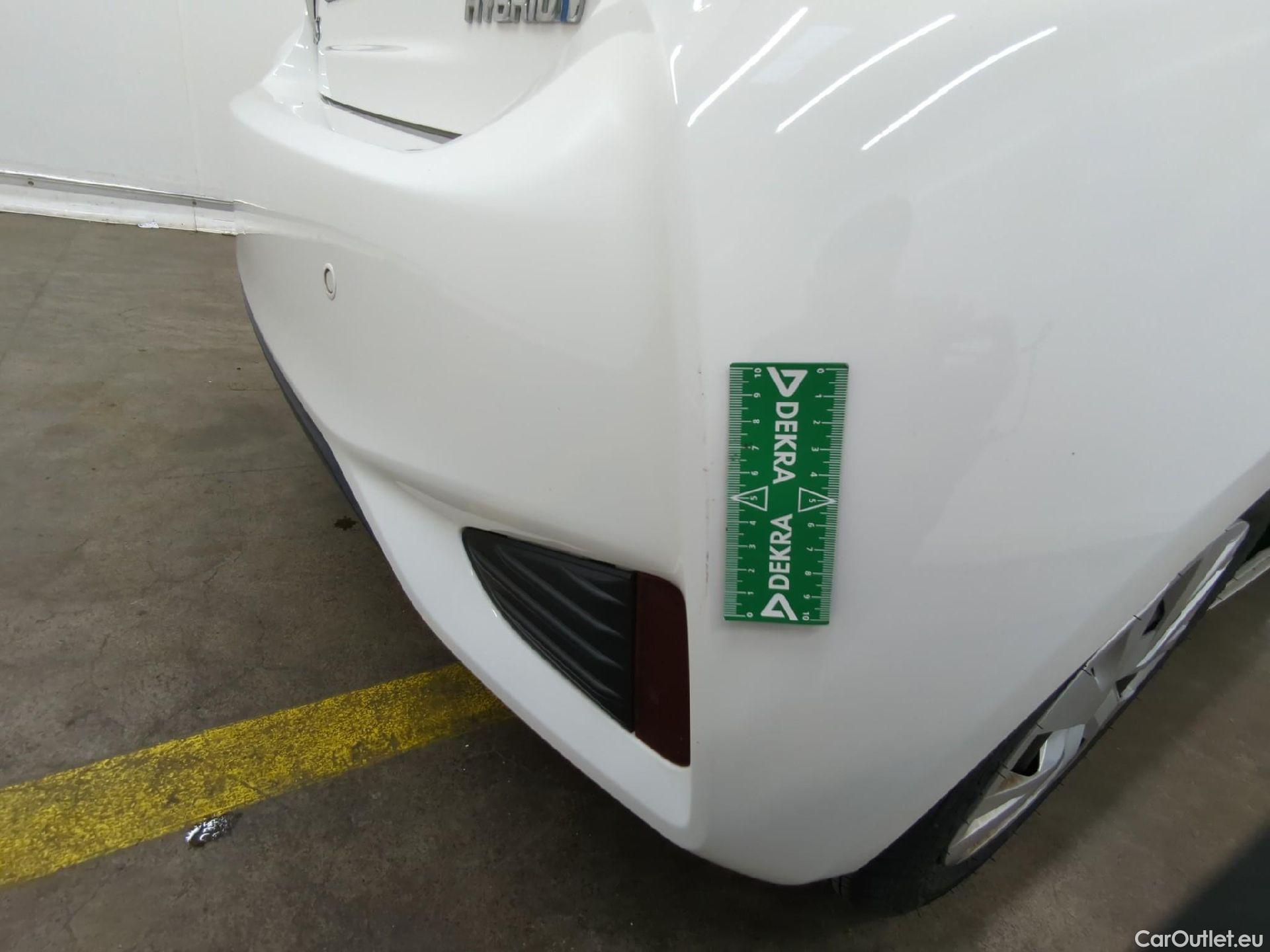  Toyota  Yaris  Hybride Affaires VU 5p Berline 1.5 VVT-I HYBRID AUTO France Business #5