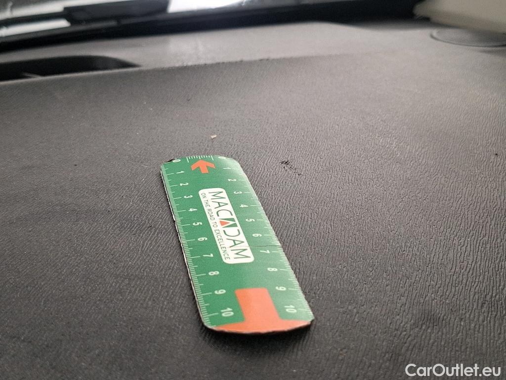  Renault  Kangoo  Express Générique (L1) 1.2 TCe 115CV BVM6 E5 #10