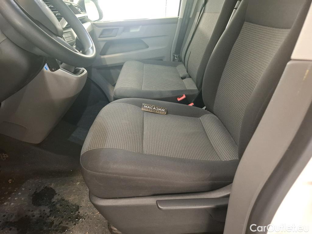  Volkswagen  Transporter VOLKSWAGEN  / 2019 / 4P / Fourgon tôlé 2.0 TDi 110 L1H1 Business #18