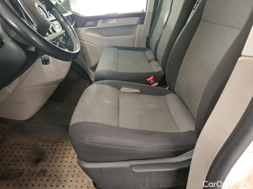  Volkswagen  Transporter T6  Fourgon 4Motion 2.0 TDI 150CV BVM6 E6 #1