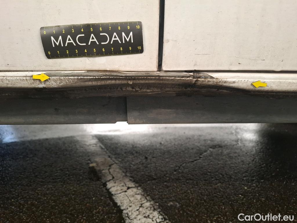  Volkswagen  Transporter VOLKSWAGEN  / 2019 / 4P / Fourgon tôlé 2.0 TDi 110 L1H1 Business #2