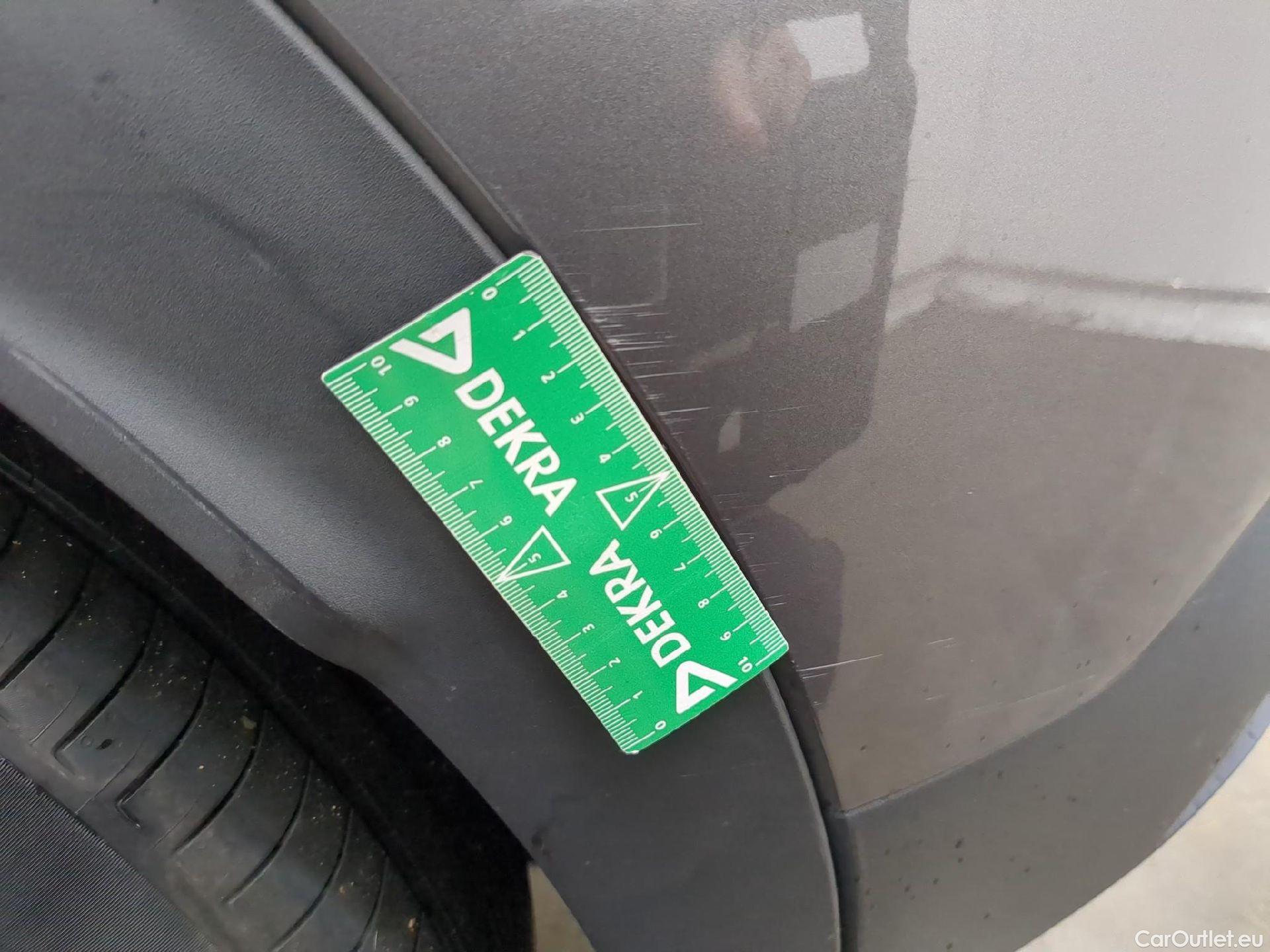  Peugeot  3008  Active Business 1.2 PureTech 130CV BVA8 E6d #16