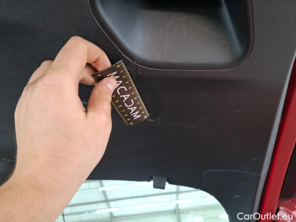  Peugeot  2008  Allure 1.2 PureTech 110CV BVA6 E6 #39