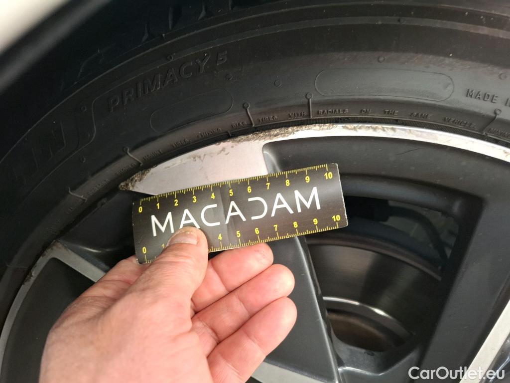  Peugeot  308  Allure Pack 1.2 PureTech 130CV BVA8 E6d #17