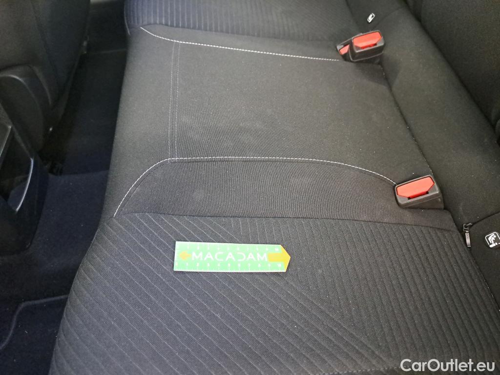  Peugeot  308 PEUGEOT  SW / 2021 / 5P / Break PureTech 130 S&S ACTIVE PACK #16