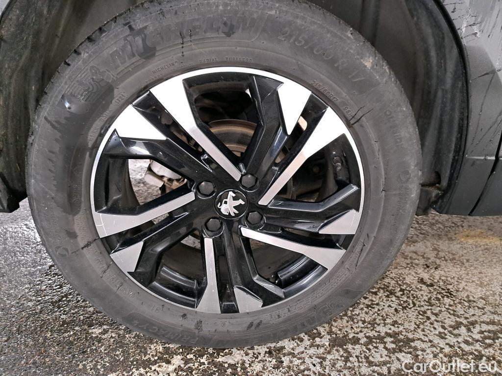  Peugeot  2008  Allure Business 1.2 PureTech 130CV BVA8 E6d #10