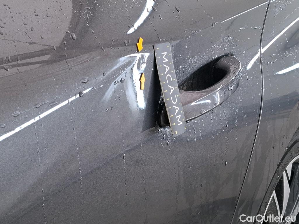  Peugeot  308 PEUGEOT  SW / 2021 / 5P / Break PureTech 130 S&S EAT 8 ALLURE #4