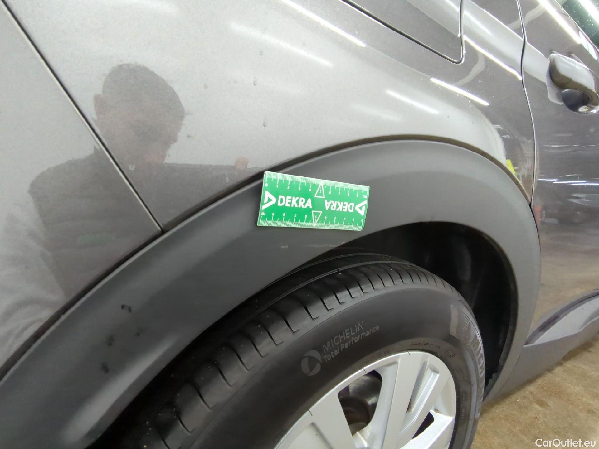  Peugeot  3008  Active Business 1.2 PureTech 130CV BVA8 E6d #2