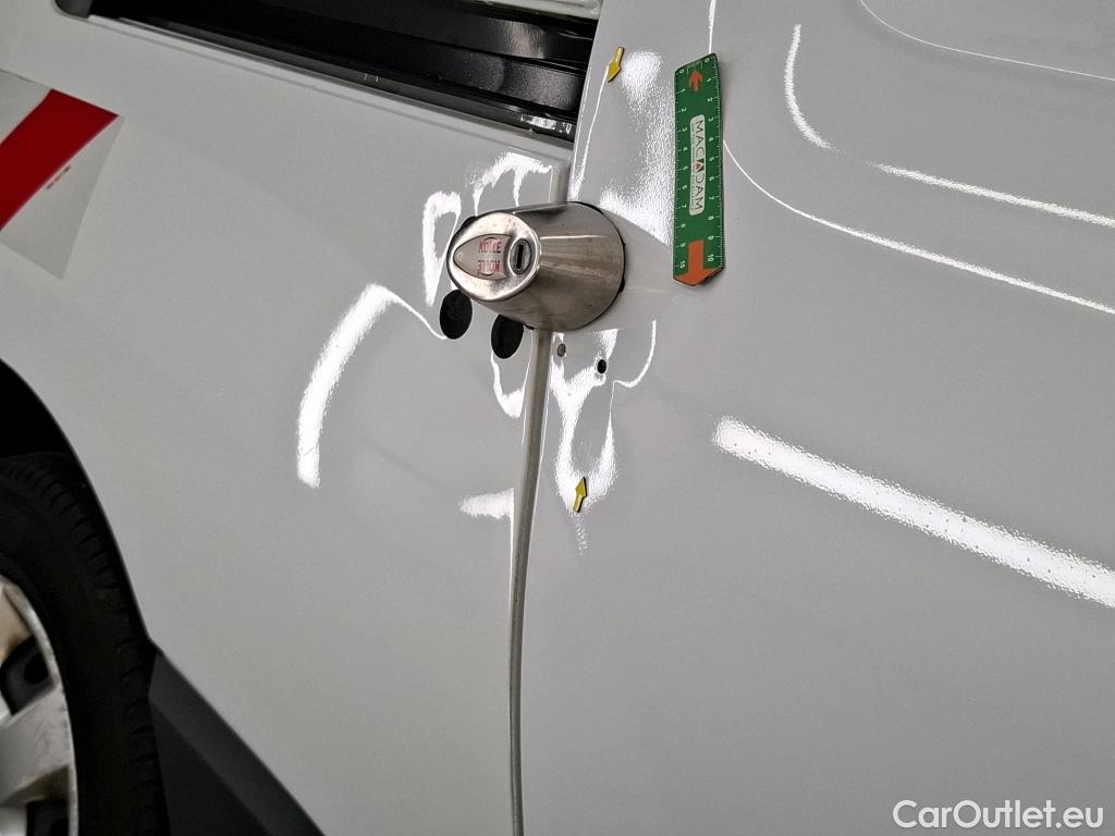  Renault  Kangoo  Express Maxi Extra (Série Spéciale) 1.5 #8