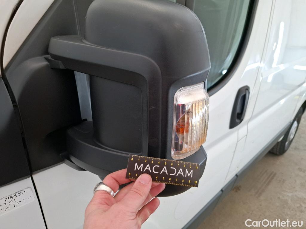  Citroen  Jumper CITROEN  / 2014 / 4P / Fourgon tôlé 33 L1H1 BlueHDi 110 BVM6 Club #128