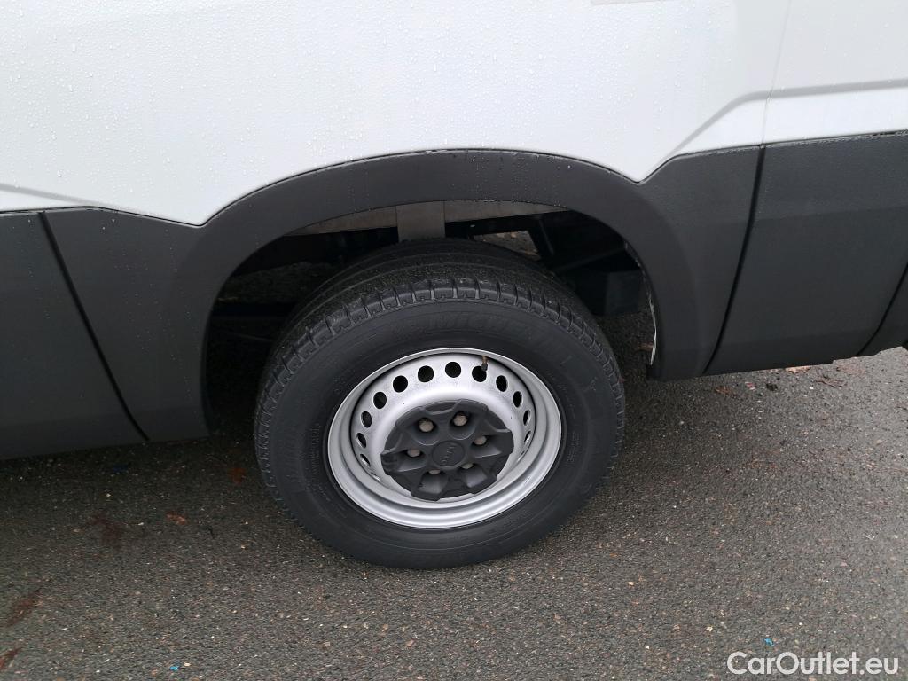  Iveco  Daily IVECO  VU 4p Fourgon 35S14GA8 V/P11 H2 3520 #16