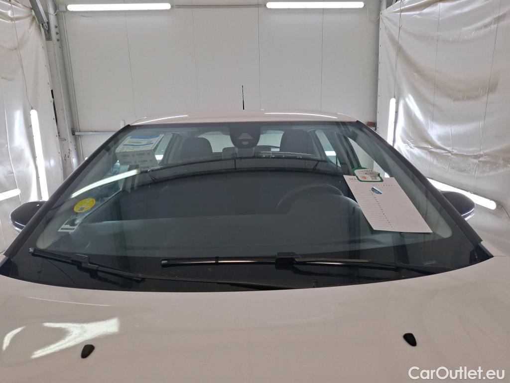  Citroen  C3  Société Feel 1.5 BlueHDI 100CV BVM6 E6d #1