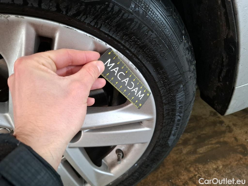  Toyota  Corolla  Touring Sports / 2018 / 5P / Break Hybride 122h Dynamic Business Stage Acad / TRANSFO VP/VF #35