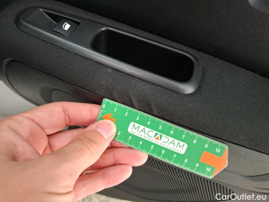  Citroen  C3 CITROEN  5p Berline PureTech 82 BVM Feel Business #2