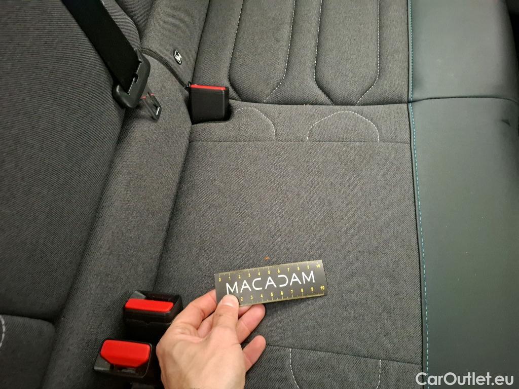  Citroen  C4 CITROEN  X / 2022 / 4P / Berline PureTech 130 S&S EAT8 Feel Pack #11