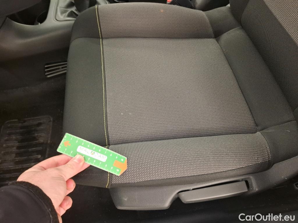  Citroen  C3 CITROEN  / 2016 / 5P / Berline PureTech 82 S&S BVM Feel Business #16