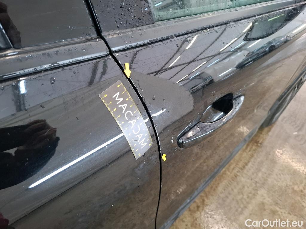  Citroen  C4 CITROEN  X / 2022 / 4P / Berline PureTech 130 S&S EAT8 Feel Pack #24