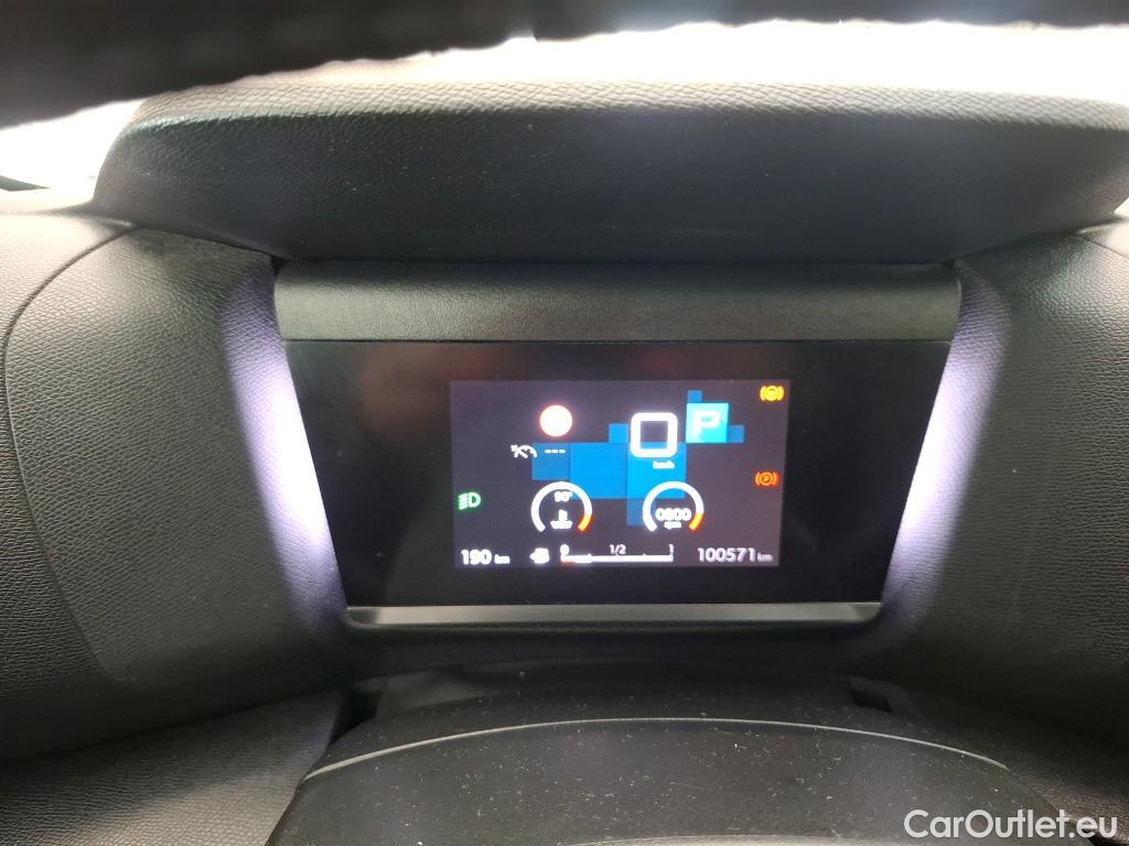  Citroen  C4 CITROEN  X / 2022 / 4P / Berline PureTech 130 S&S EAT8 Feel Pack #14