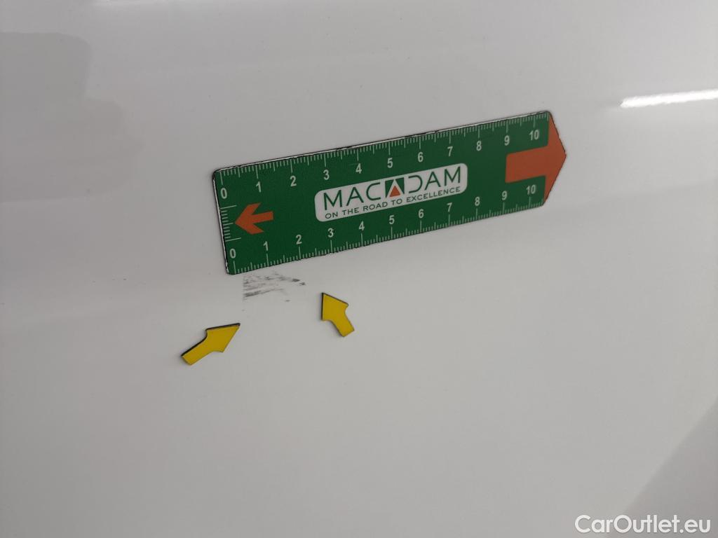  Citroen  C4  Berline Shine 1.5 BlueHDI 110CV BVM6 E6d #2