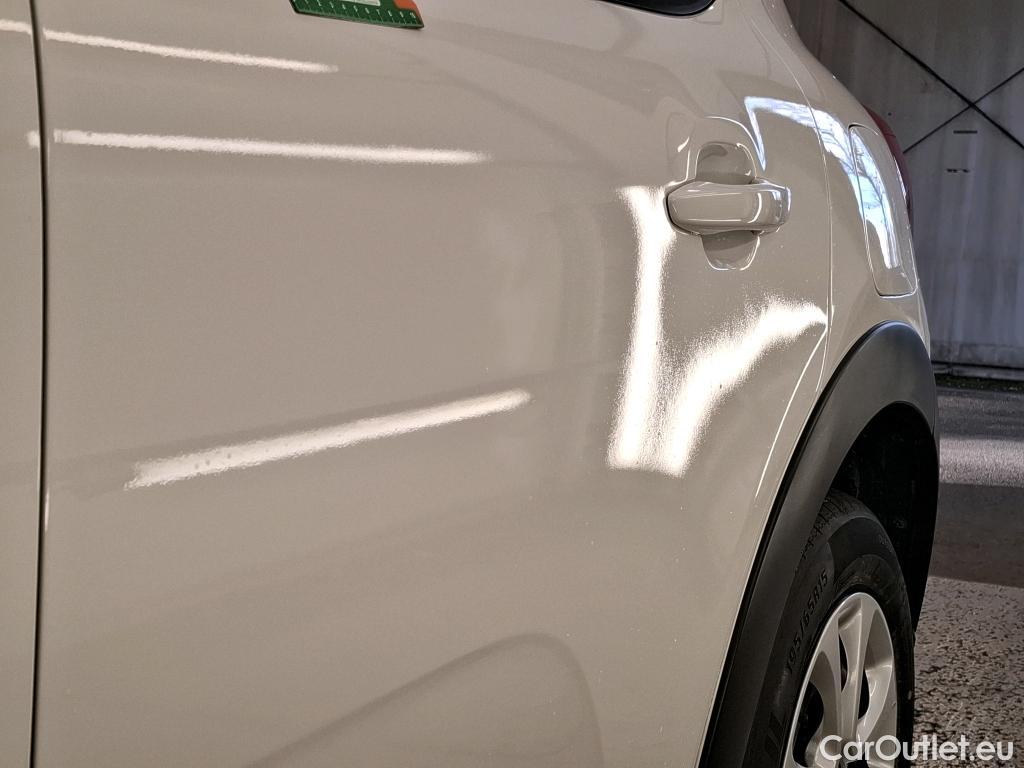  Citroen  C3 CITROEN  / 2016 / 5P / Berline PureTech 82 S&S BVM Feel Business #8