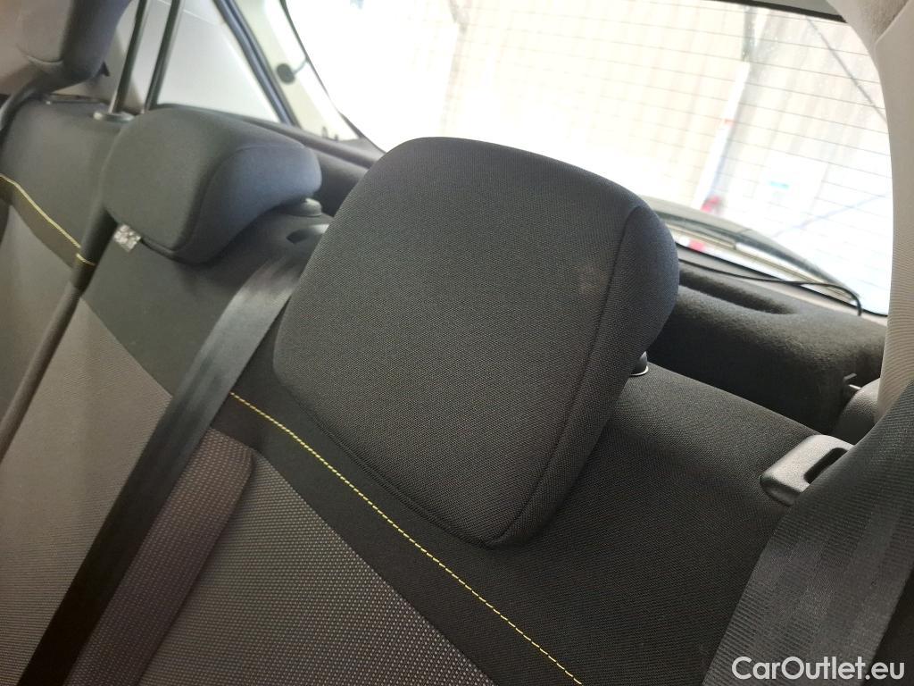  Citroen  C3 CITROEN  / 2016 / 5P / Berline PureTech 82 S&S BVM Feel Business #19