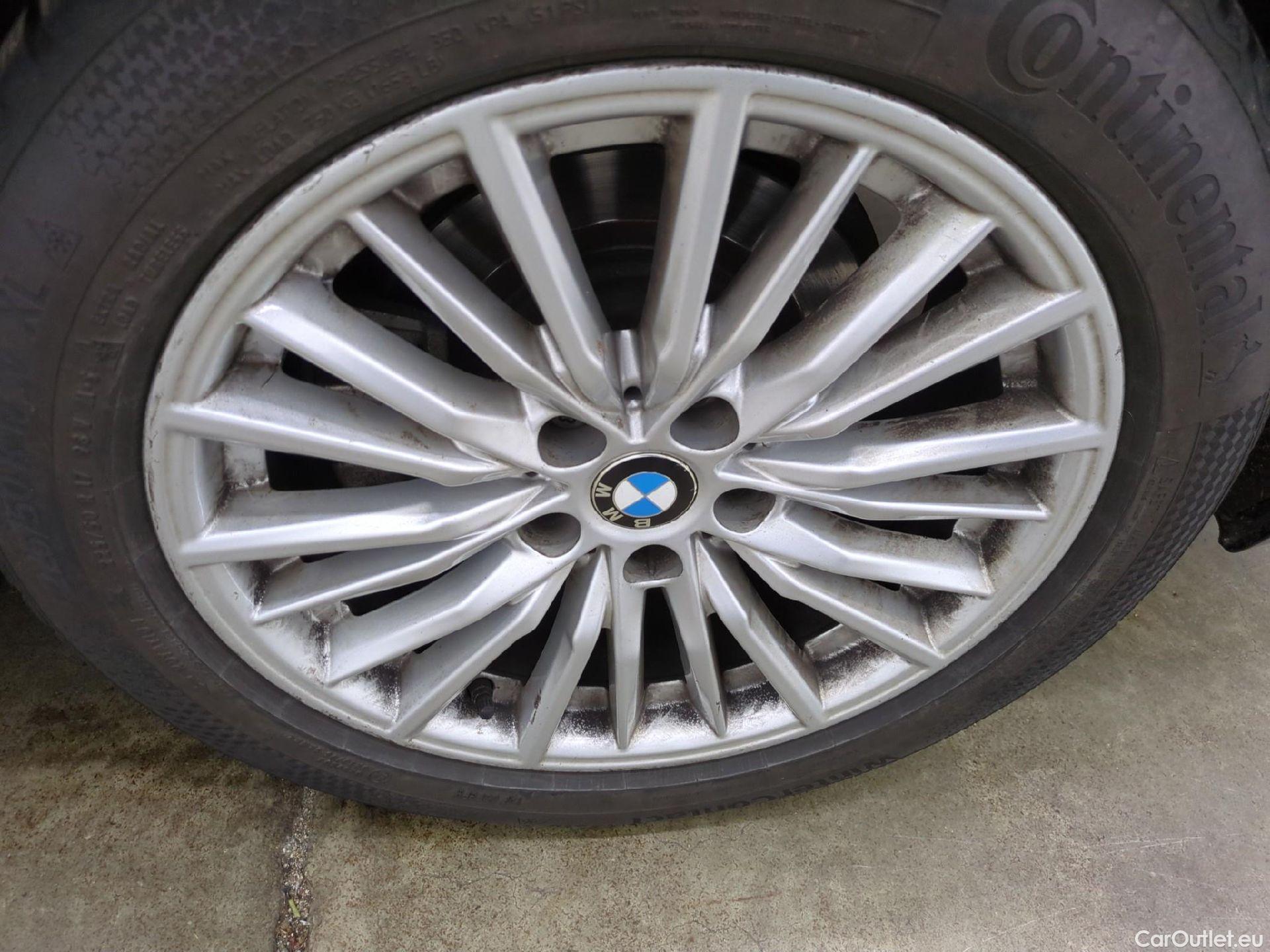  Bmw  Serie 3 BMW Série 3 Berline / 2018 / 4P / Berline 320d 190ch Luxury BVA8 #6