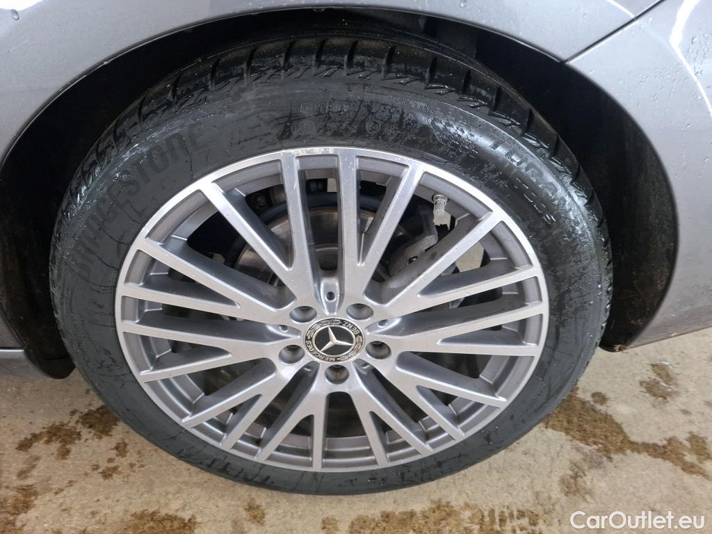  Mercedes  CLA-Klasse MERCEDES-BENZ CLA Coupe / 2019 / 4P / Coupé CLA 180 Business Line BA7 #24