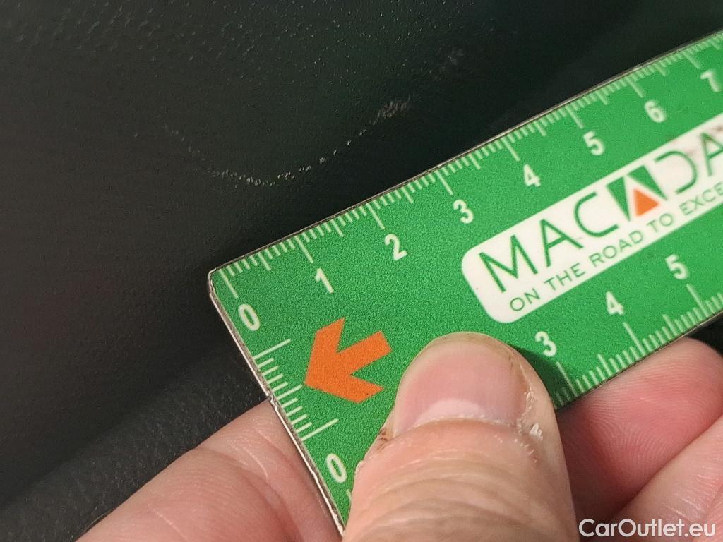  Mercedes  GLA MERCEDES-BENZ  / 2020 / 5P / SUV 2.0  200 D BUSINESS LINE DCT #7