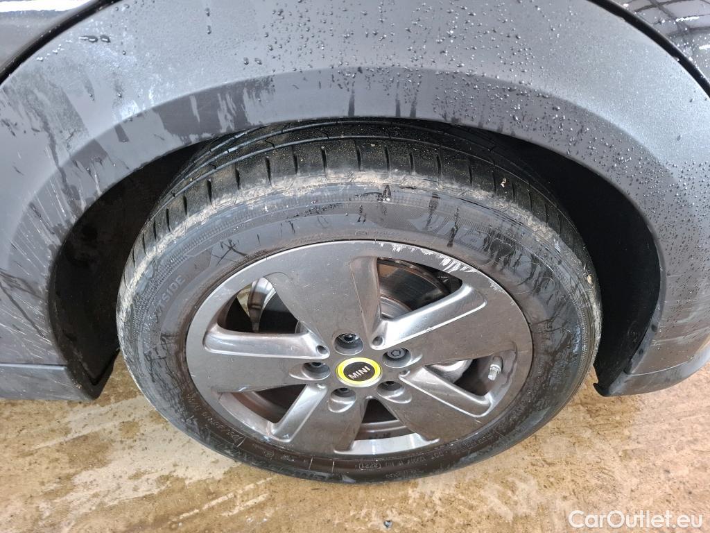  Mini  Mini   / 2021 / 3P / Berline Cooper SE Finition Essential 184 ch BVA #5