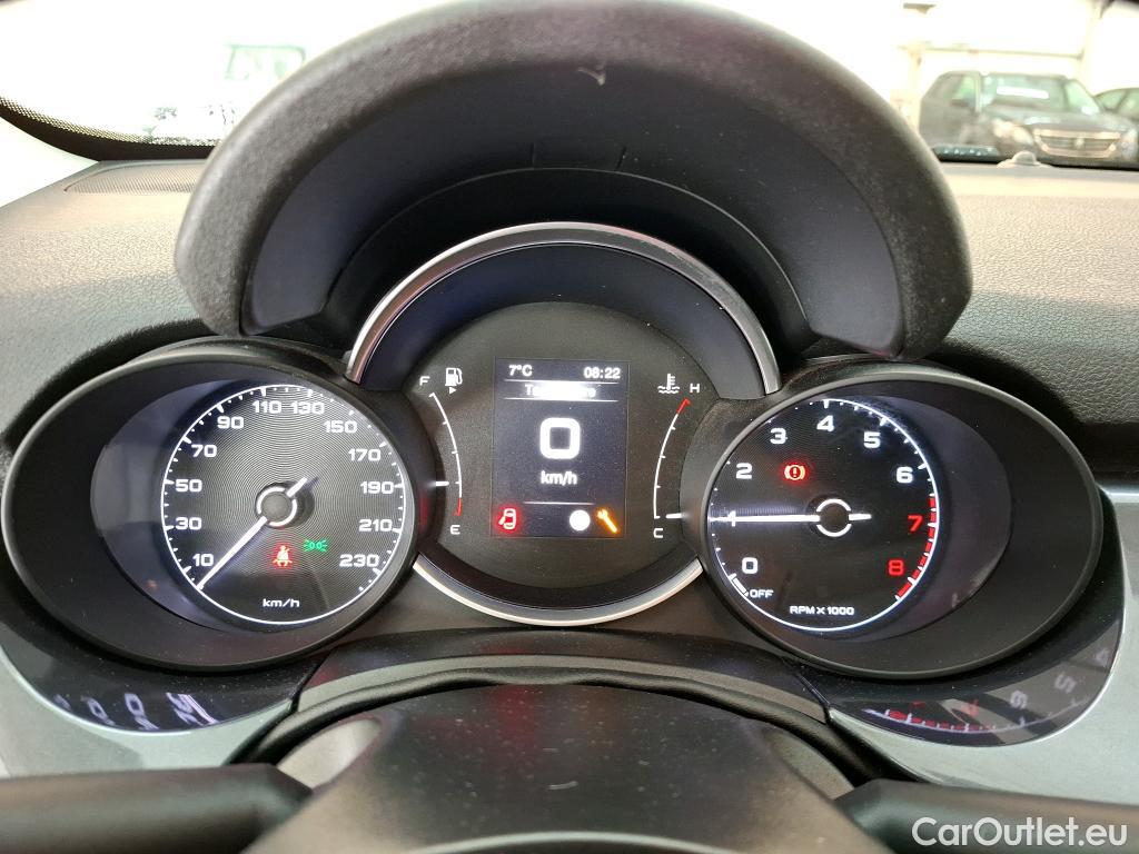  Fiat  500 FIAT X / 2018 / 5P / SUV 1.0 FFly T T3 120ch Cross #4