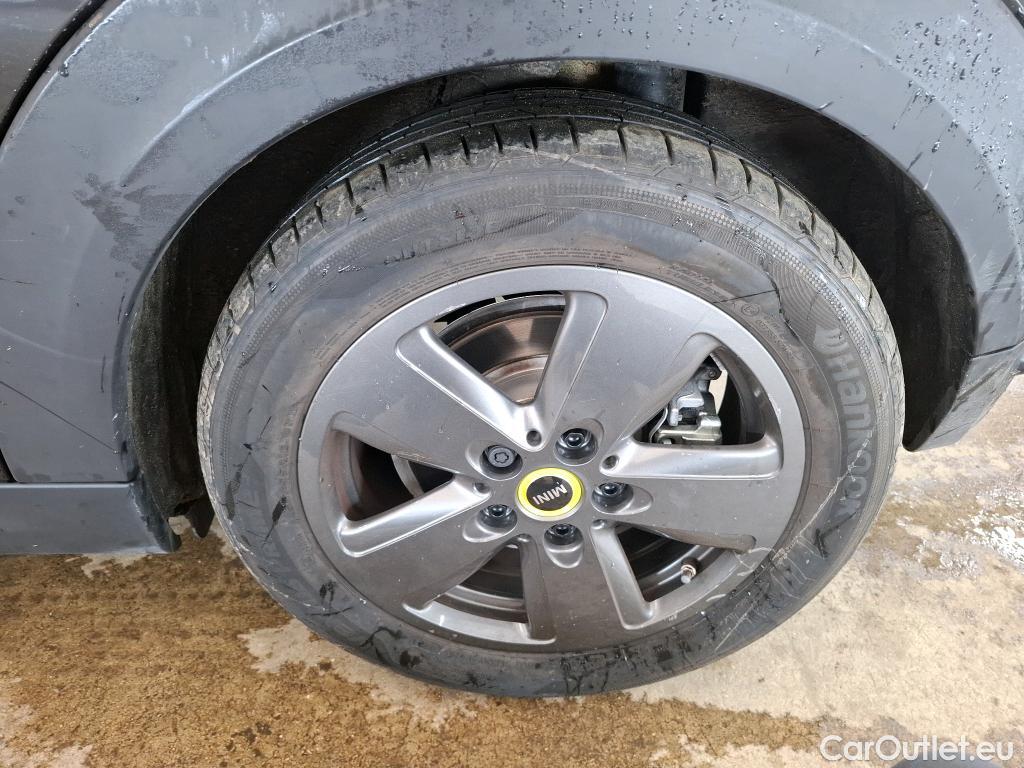  Mini  Mini   / 2021 / 3P / Berline Cooper SE Finition Essential 184 ch BVA #15