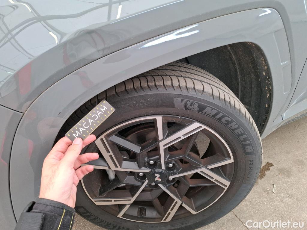  Hyundai  Tucson  Business 2WD 1.6 CRDi #8